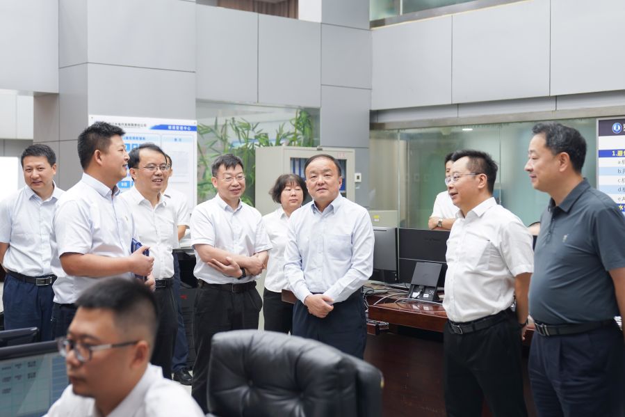 2024年7月11日，何紅心調研清江公司梯調中心（攝影：楊海青）